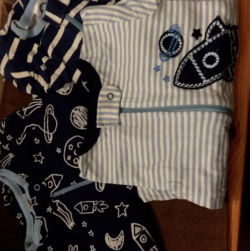 Infant clothing